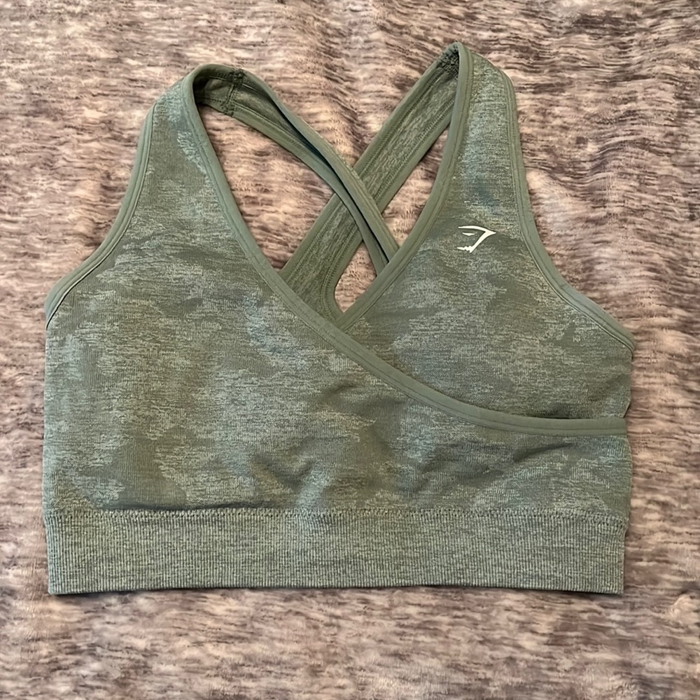 gym shark adapt camo seamless sports bra